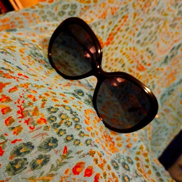 COPY - Black COACH Polarized Sunglasses NWT - Picture 1 of 5